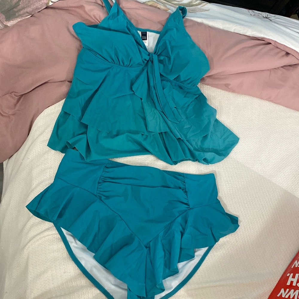 Two piece bathing suite